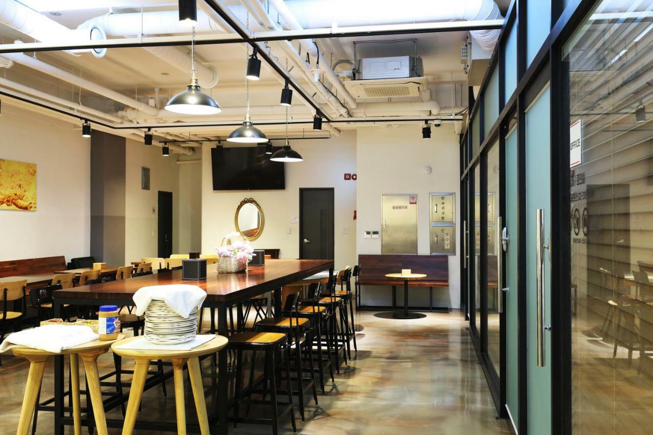 Stay7 Myeongdong Ostello