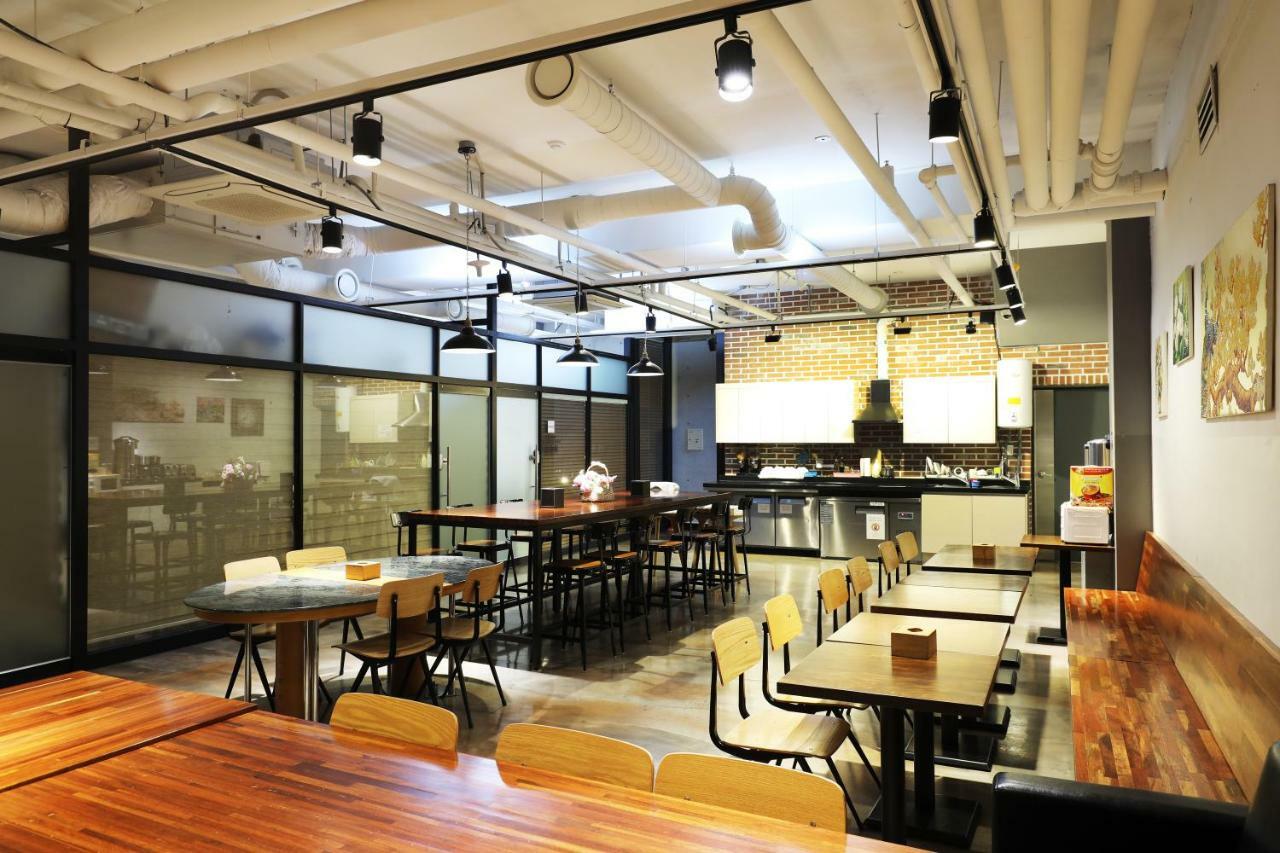 Stay7 Myeongdong Ostello *